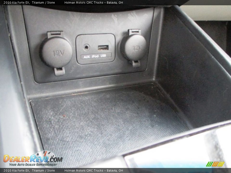 2010 Kia Forte EX Titanium / Stone Photo #9