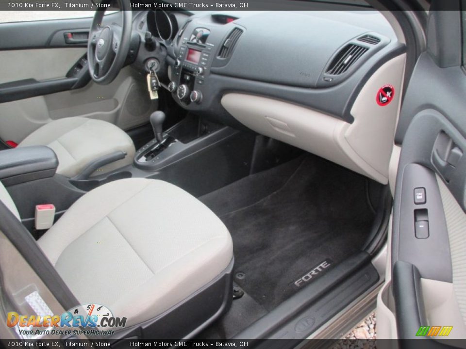 2010 Kia Forte EX Titanium / Stone Photo #26