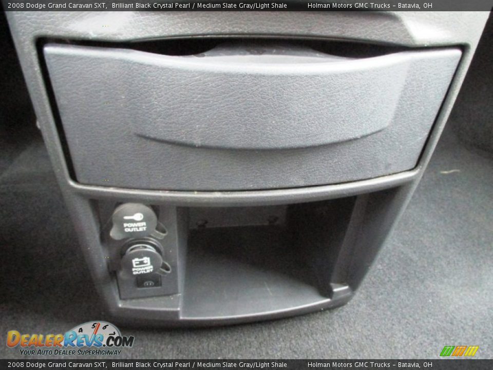 2008 Dodge Grand Caravan SXT Brilliant Black Crystal Pearl / Medium Slate Gray/Light Shale Photo #11