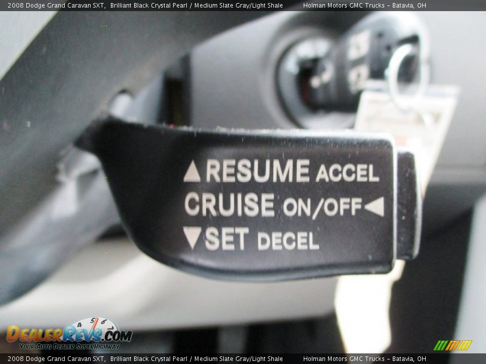 2008 Dodge Grand Caravan SXT Brilliant Black Crystal Pearl / Medium Slate Gray/Light Shale Photo #13