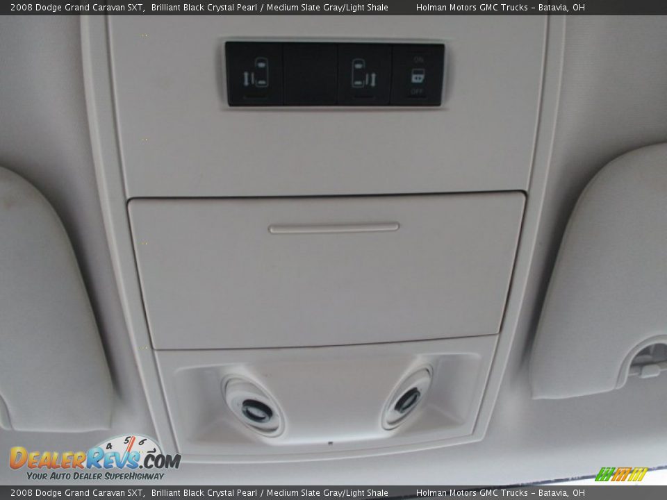 2008 Dodge Grand Caravan SXT Brilliant Black Crystal Pearl / Medium Slate Gray/Light Shale Photo #19