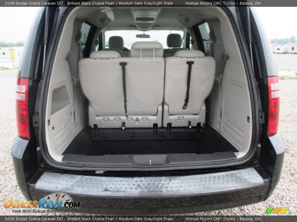 2008 Dodge Grand Caravan SXT Brilliant Black Crystal Pearl / Medium Slate Gray/Light Shale Photo #26