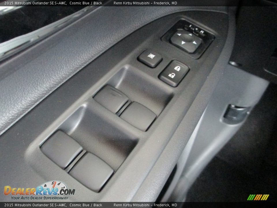Controls of 2015 Mitsubishi Outlander SE S-AWC Photo #24