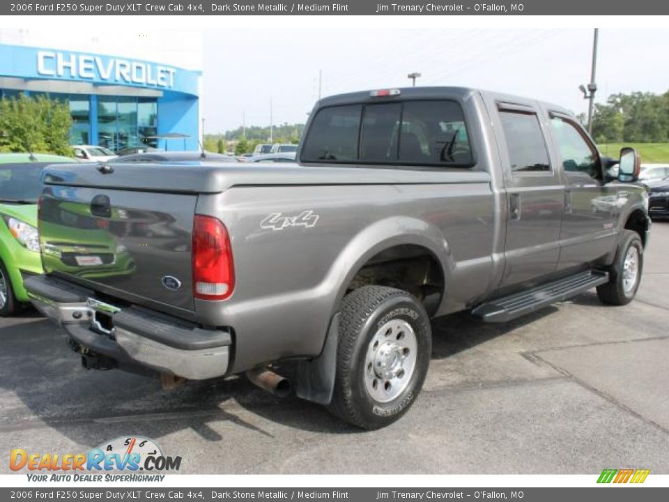 2006 Ford F250 Super Duty XLT Crew Cab 4x4 Dark Stone Metallic / Medium Flint Photo #3