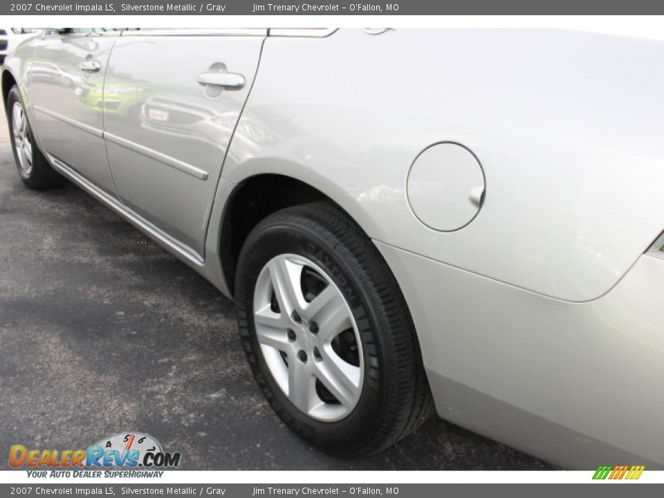 2007 Chevrolet Impala LS Silverstone Metallic / Gray Photo #4