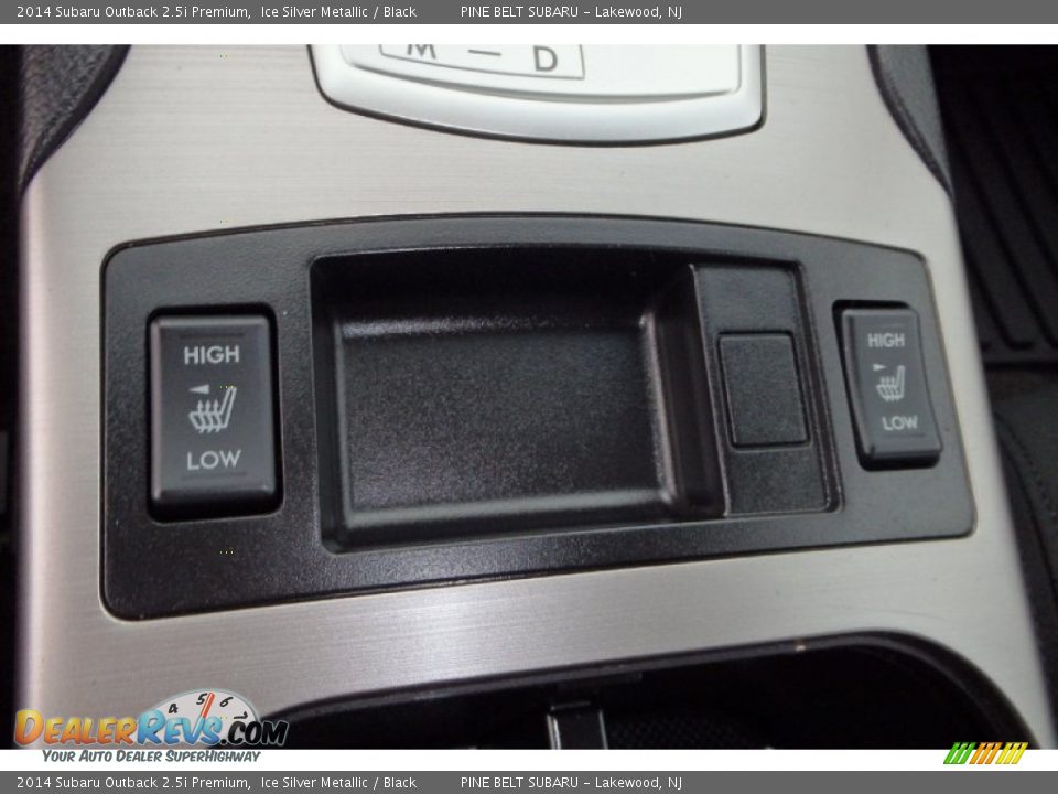 2014 Subaru Outback 2.5i Premium Ice Silver Metallic / Black Photo #17