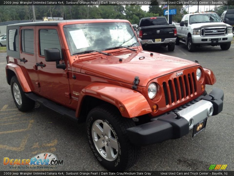 2009 Jeep Wrangler Unlimited Sahara 4x4 Sunburst Orange Pearl / Dark Slate Gray/Medium Slate Gray Photo #5