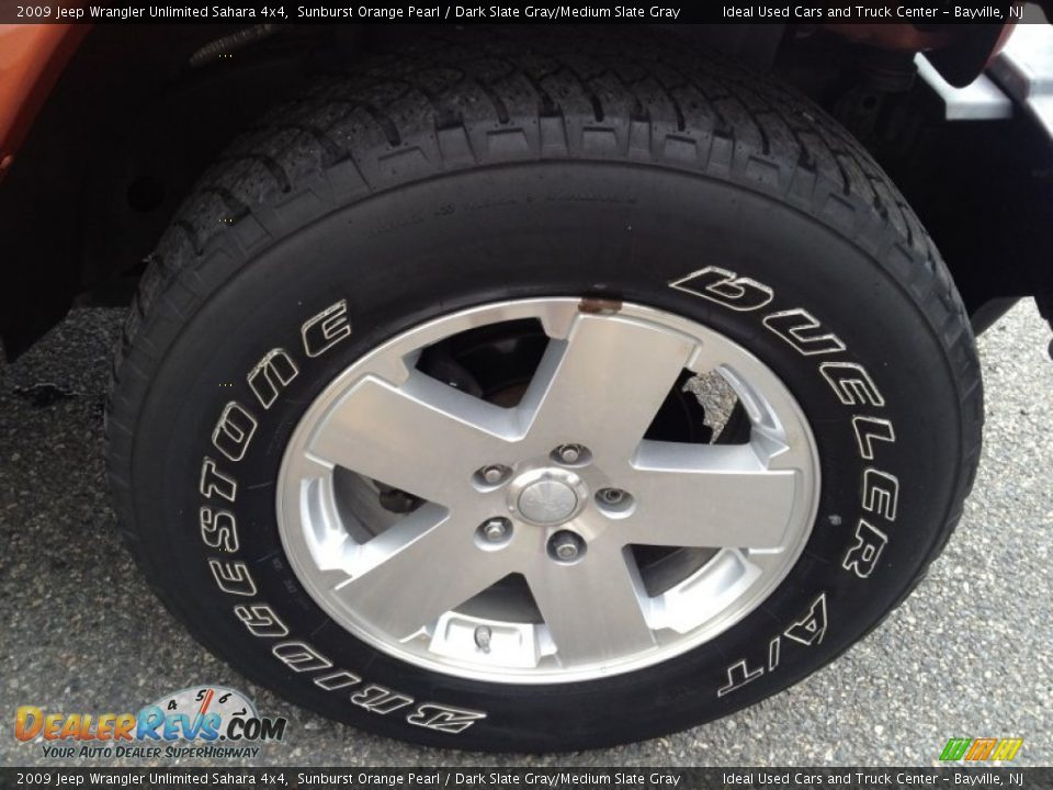 2009 Jeep Wrangler Unlimited Sahara 4x4 Sunburst Orange Pearl / Dark Slate Gray/Medium Slate Gray Photo #6