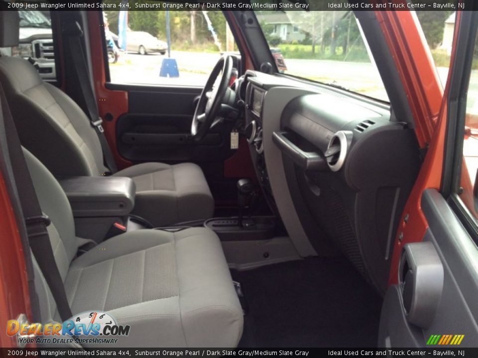2009 Jeep Wrangler Unlimited Sahara 4x4 Sunburst Orange Pearl / Dark Slate Gray/Medium Slate Gray Photo #11