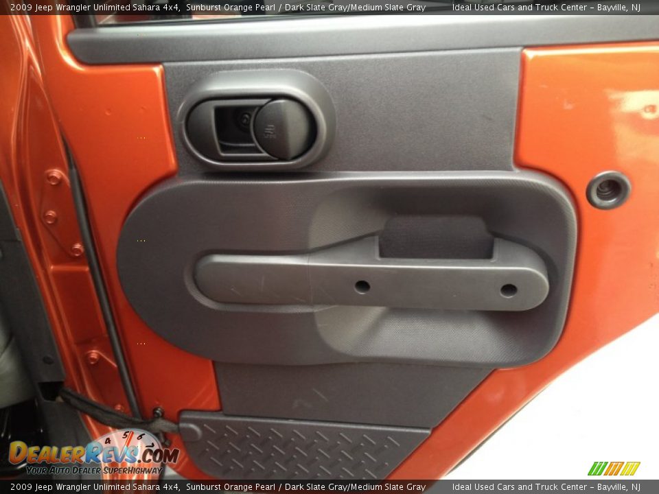 2009 Jeep Wrangler Unlimited Sahara 4x4 Sunburst Orange Pearl / Dark Slate Gray/Medium Slate Gray Photo #12