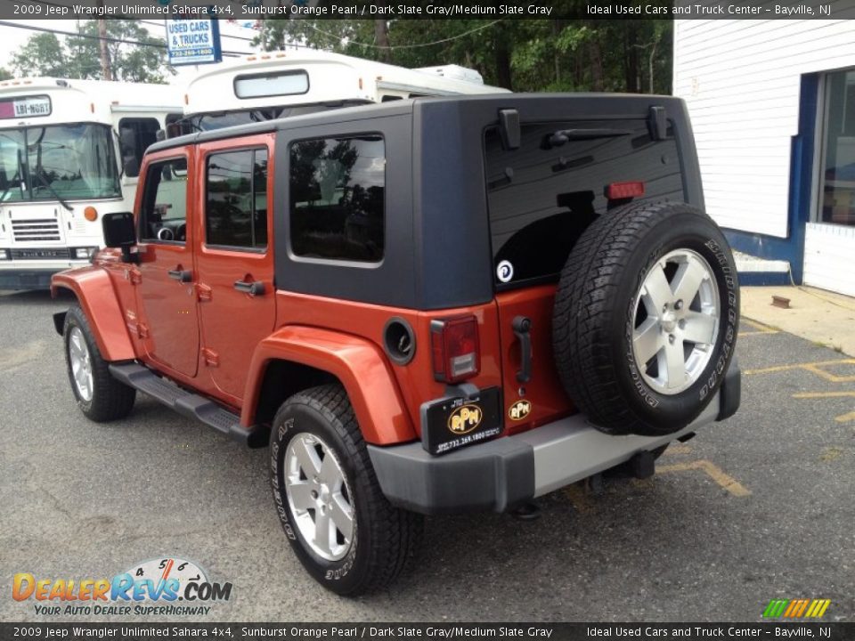 2009 Jeep Wrangler Unlimited Sahara 4x4 Sunburst Orange Pearl / Dark Slate Gray/Medium Slate Gray Photo #17