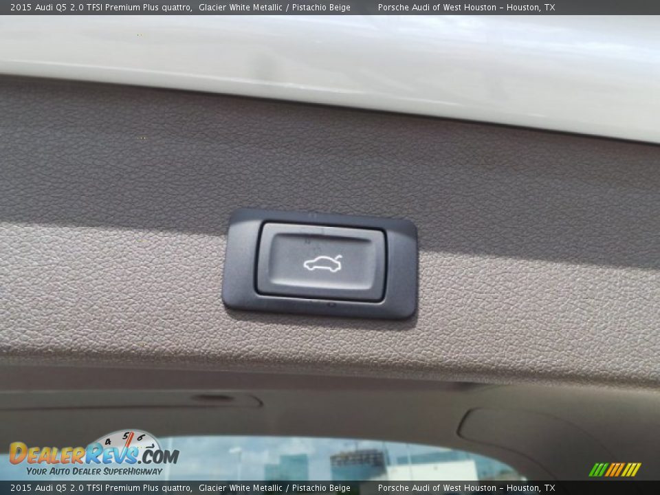 2015 Audi Q5 2.0 TFSI Premium Plus quattro Glacier White Metallic / Pistachio Beige Photo #34