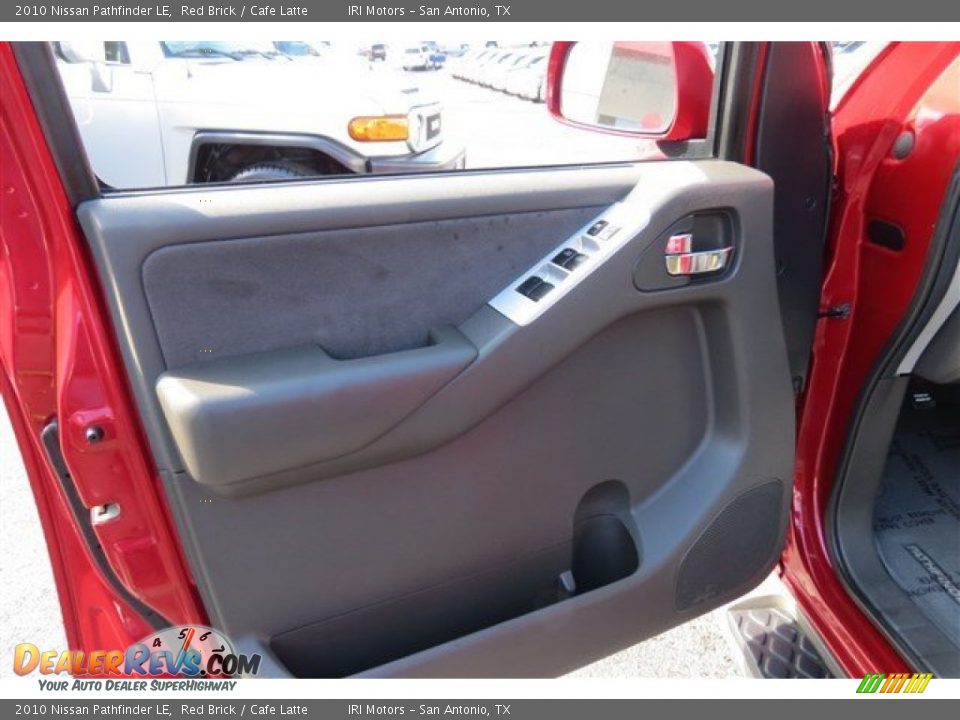 2010 Nissan Pathfinder LE Red Brick / Cafe Latte Photo #10