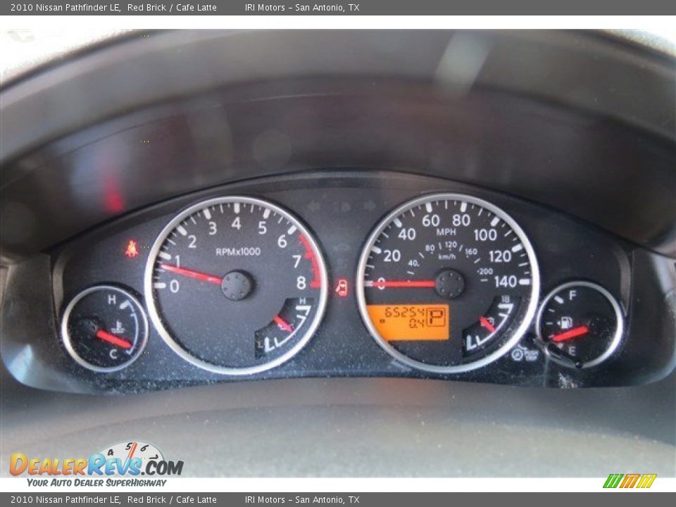 2010 Nissan Pathfinder LE Red Brick / Cafe Latte Photo #16