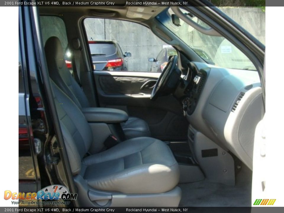 2001 Ford Escape XLT V6 4WD Black / Medium Graphite Grey Photo #26
