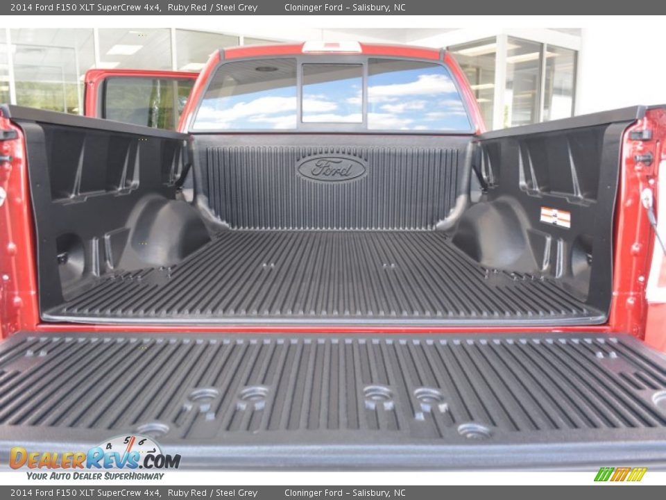 2014 Ford F150 XLT SuperCrew 4x4 Ruby Red / Steel Grey Photo #9