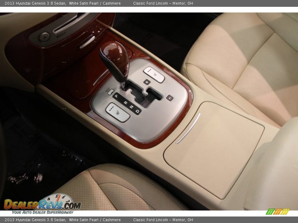 2013 Hyundai Genesis 3.8 Sedan White Satin Pearl / Cashmere Photo #10