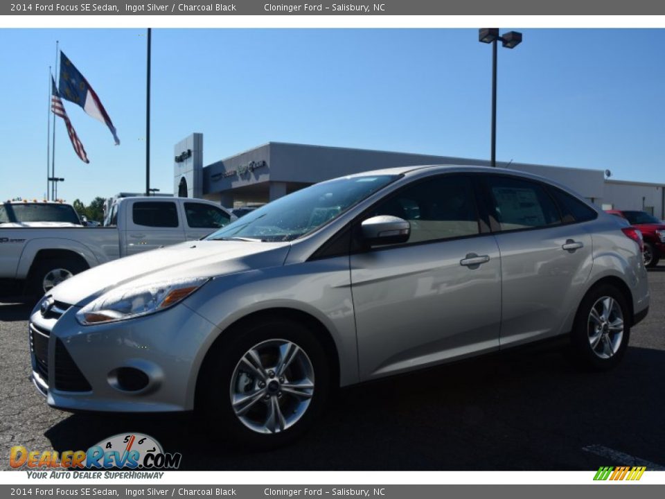 2014 Ford Focus SE Sedan Ingot Silver / Charcoal Black Photo #3