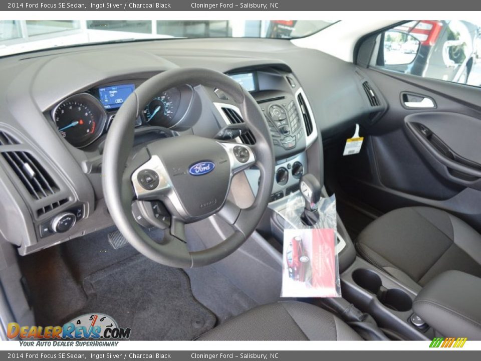 2014 Ford Focus SE Sedan Ingot Silver / Charcoal Black Photo #7