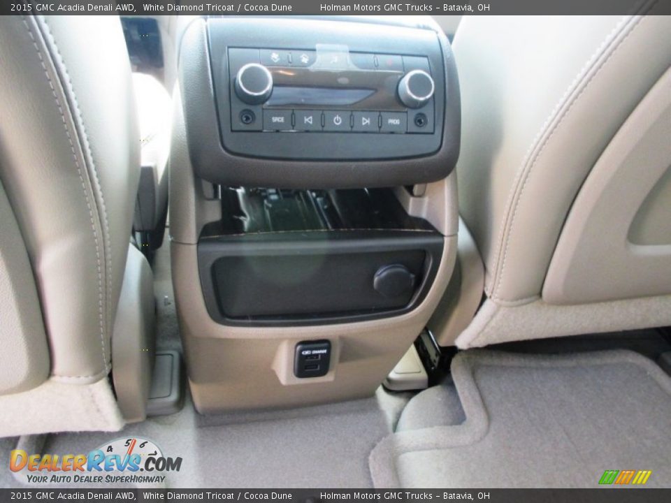 2015 GMC Acadia Denali AWD White Diamond Tricoat / Cocoa Dune Photo #27