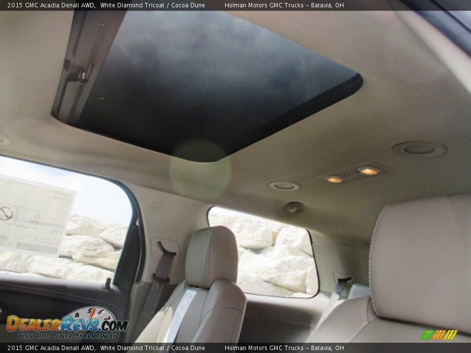 2015 GMC Acadia Denali AWD White Diamond Tricoat / Cocoa Dune Photo #29