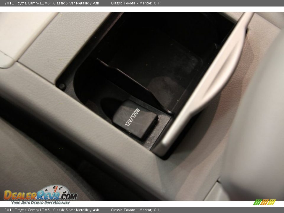 2011 Toyota Camry LE V6 Classic Silver Metallic / Ash Photo #11
