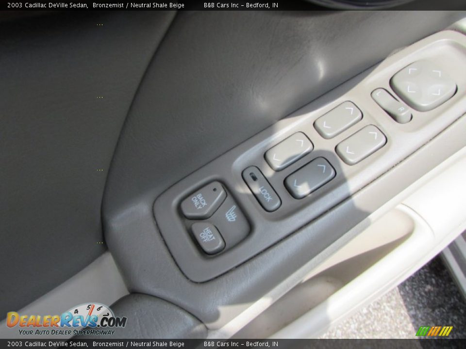 2003 Cadillac DeVille Sedan Bronzemist / Neutral Shale Beige Photo #27