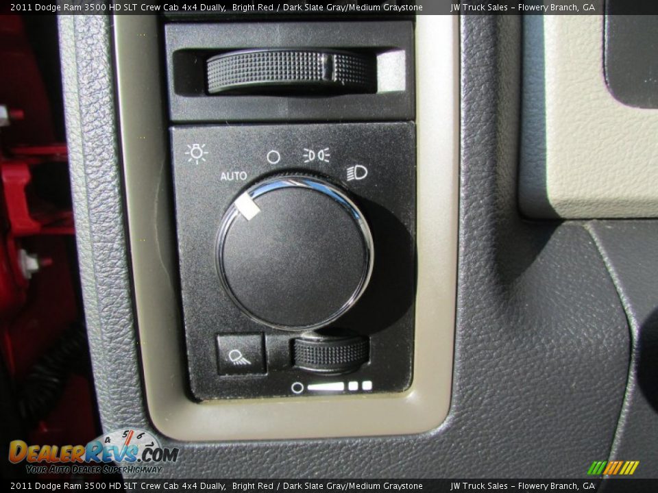 2011 Dodge Ram 3500 HD SLT Crew Cab 4x4 Dually Bright Red / Dark Slate Gray/Medium Graystone Photo #33