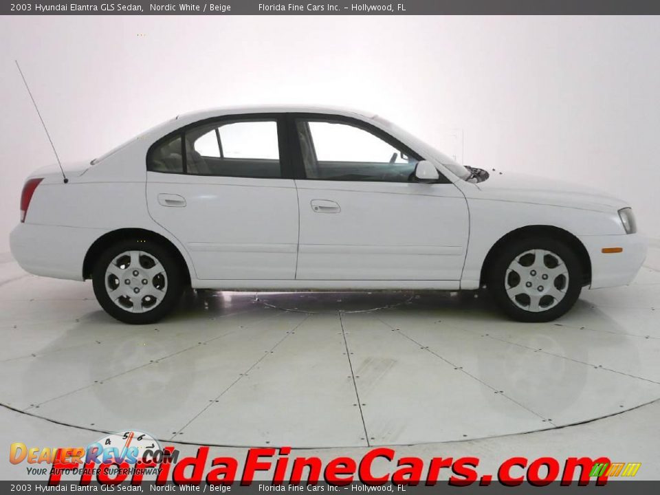 2003 Hyundai Elantra GLS Sedan Nordic White / Beige Photo #4