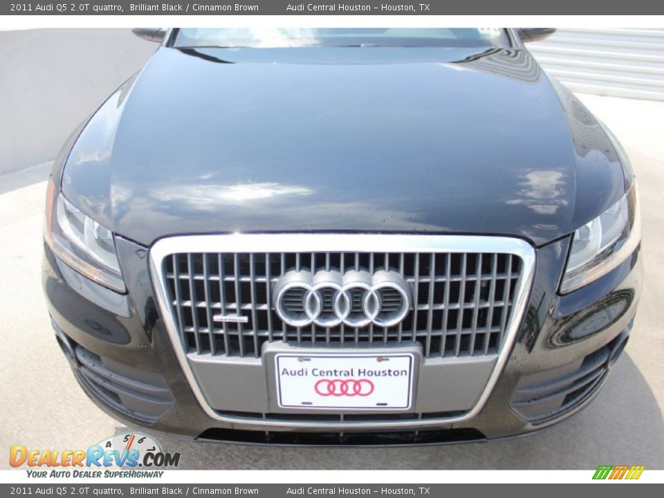 2011 Audi Q5 2.0T quattro Brilliant Black / Cinnamon Brown Photo #2