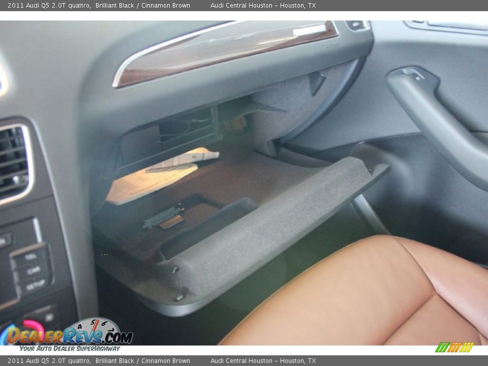 2011 Audi Q5 2.0T quattro Brilliant Black / Cinnamon Brown Photo #18