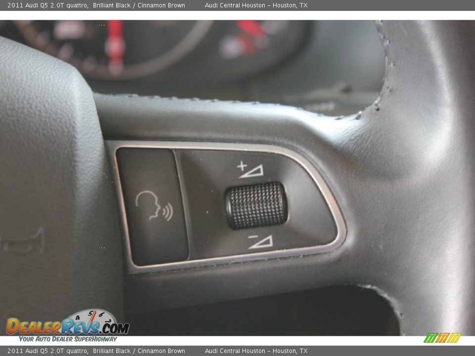 2011 Audi Q5 2.0T quattro Brilliant Black / Cinnamon Brown Photo #20