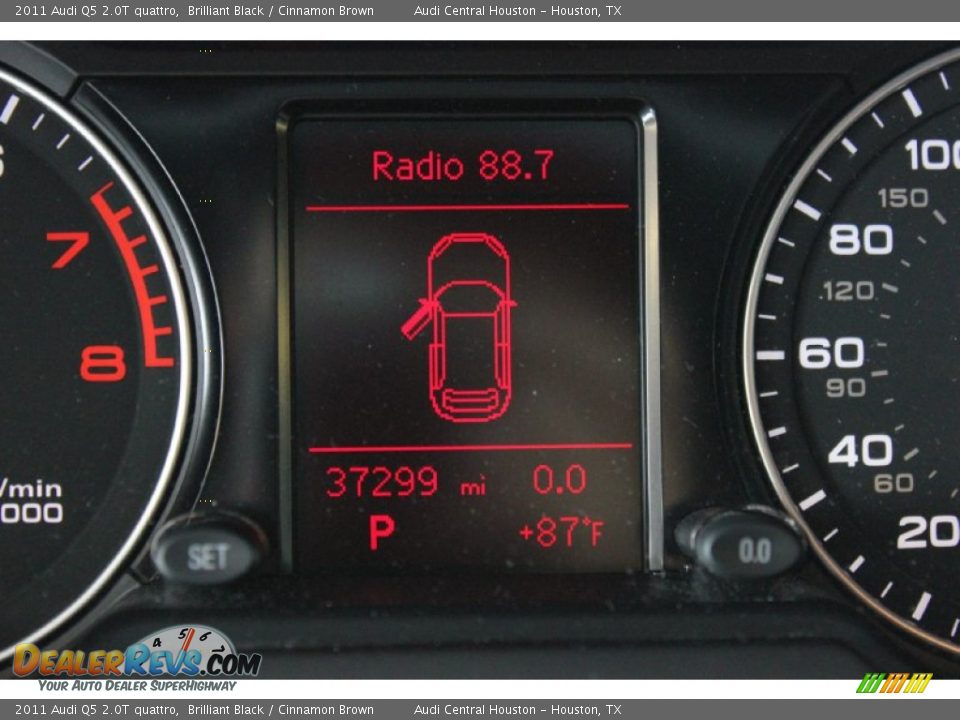 2011 Audi Q5 2.0T quattro Brilliant Black / Cinnamon Brown Photo #36