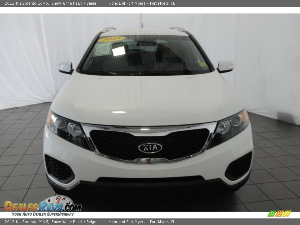 2013 Kia Sorento LX V6 Snow White Pearl / Beige Photo #2