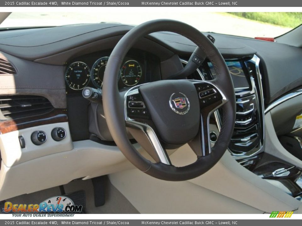 2015 Cadillac Escalade 4WD Steering Wheel Photo #21