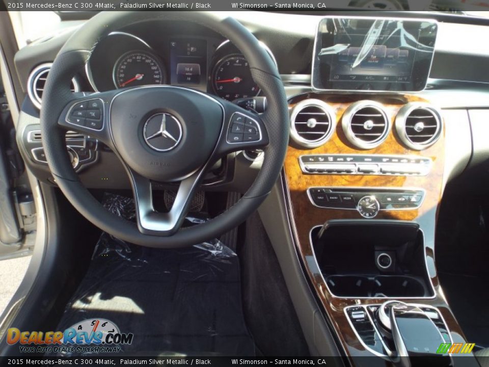 Dashboard of 2015 Mercedes-Benz C 300 4Matic Photo #9