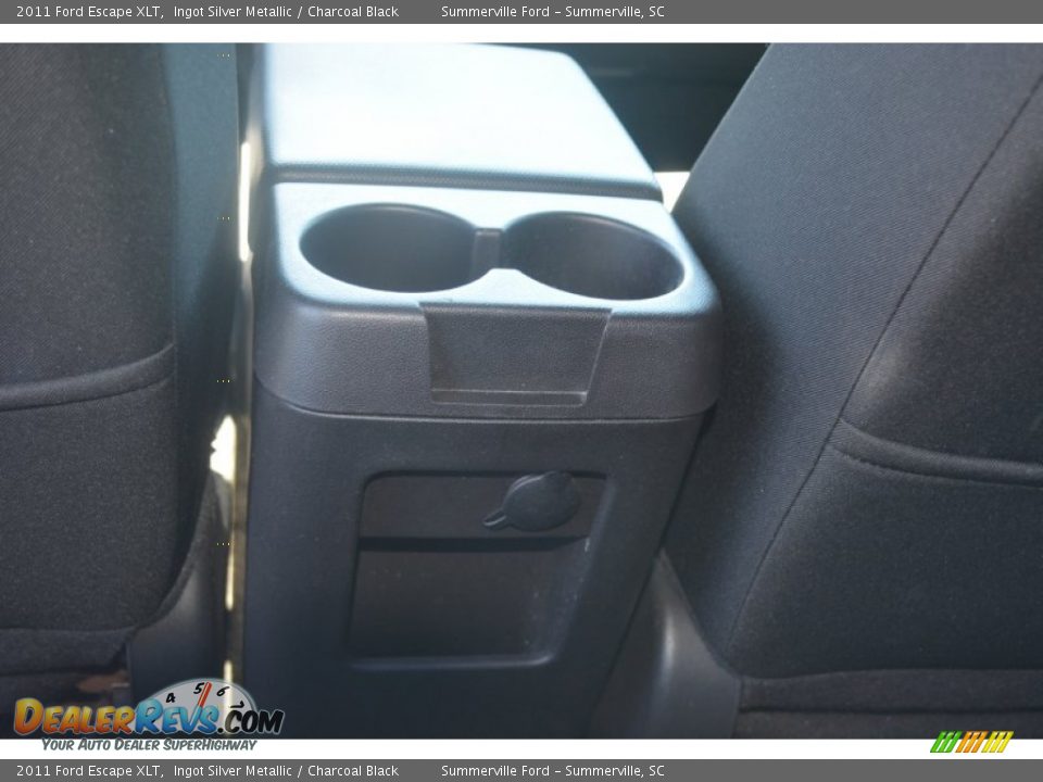 2011 Ford Escape XLT Ingot Silver Metallic / Charcoal Black Photo #13
