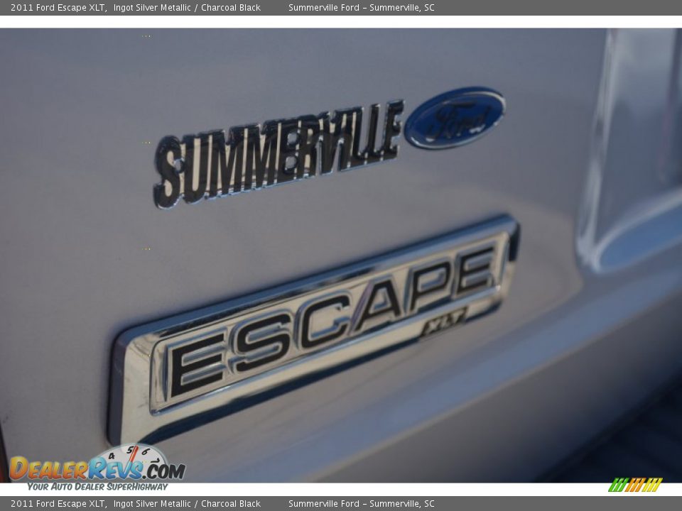 2011 Ford Escape XLT Ingot Silver Metallic / Charcoal Black Photo #18
