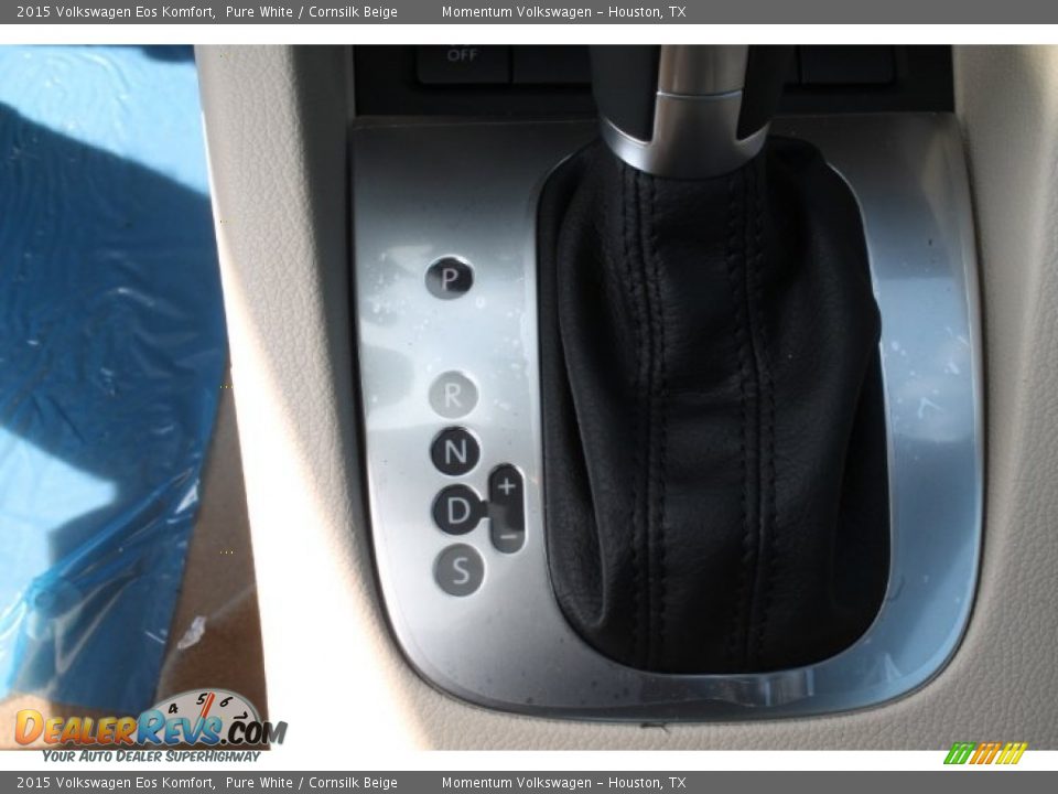 2015 Volkswagen Eos Komfort Shifter Photo #14