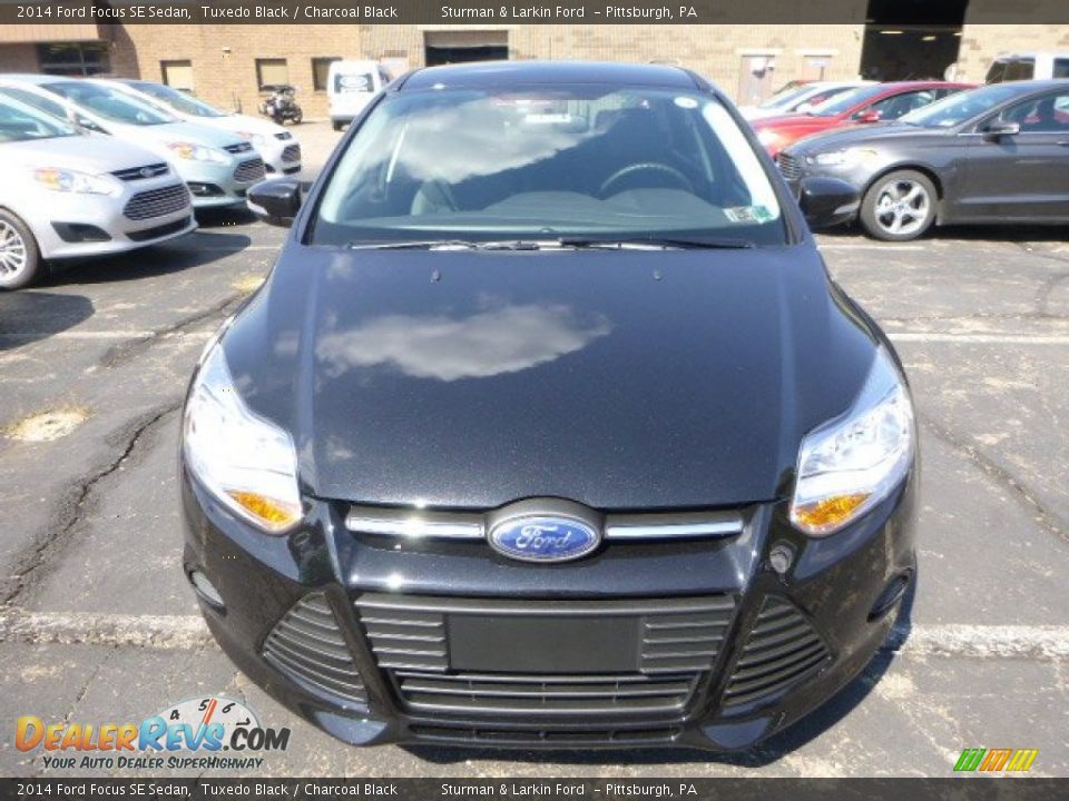 2014 Ford Focus SE Sedan Tuxedo Black / Charcoal Black Photo #6