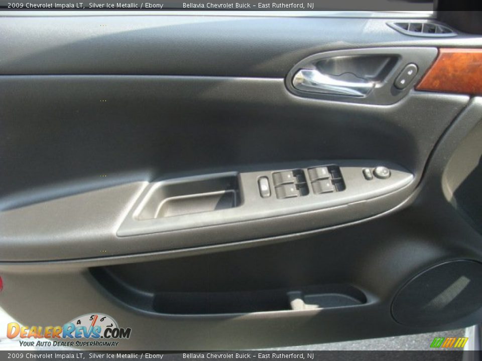 2009 Chevrolet Impala LT Silver Ice Metallic / Ebony Photo #6