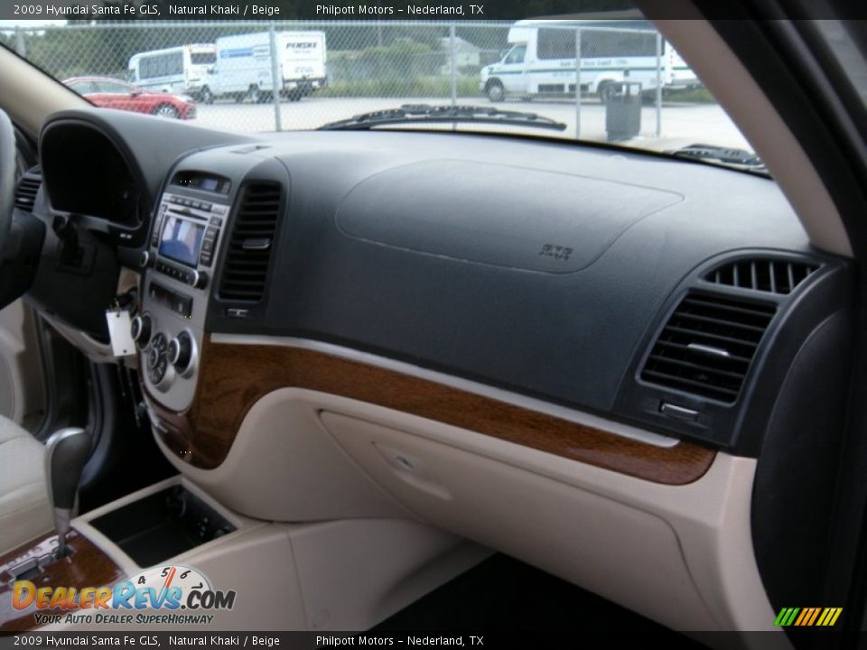 2009 Hyundai Santa Fe GLS Natural Khaki / Beige Photo #26