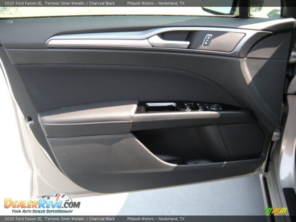 2015 Ford Fusion SE Tectonic Silver Metallic / Charcoal Black Photo #21