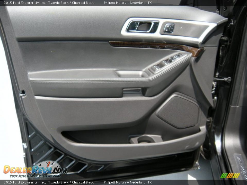 2015 Ford Explorer Limited Tuxedo Black / Charcoal Black Photo #26