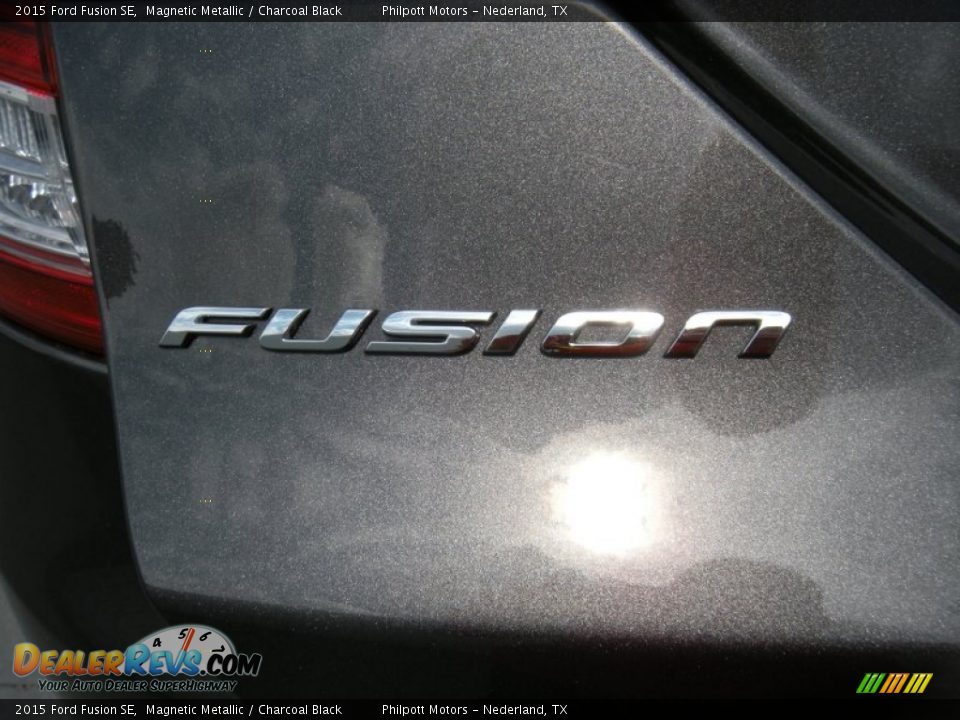 2015 Ford Fusion SE Logo Photo #14
