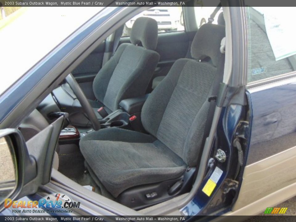 Front Seat of 2003 Subaru Outback Wagon Photo #12