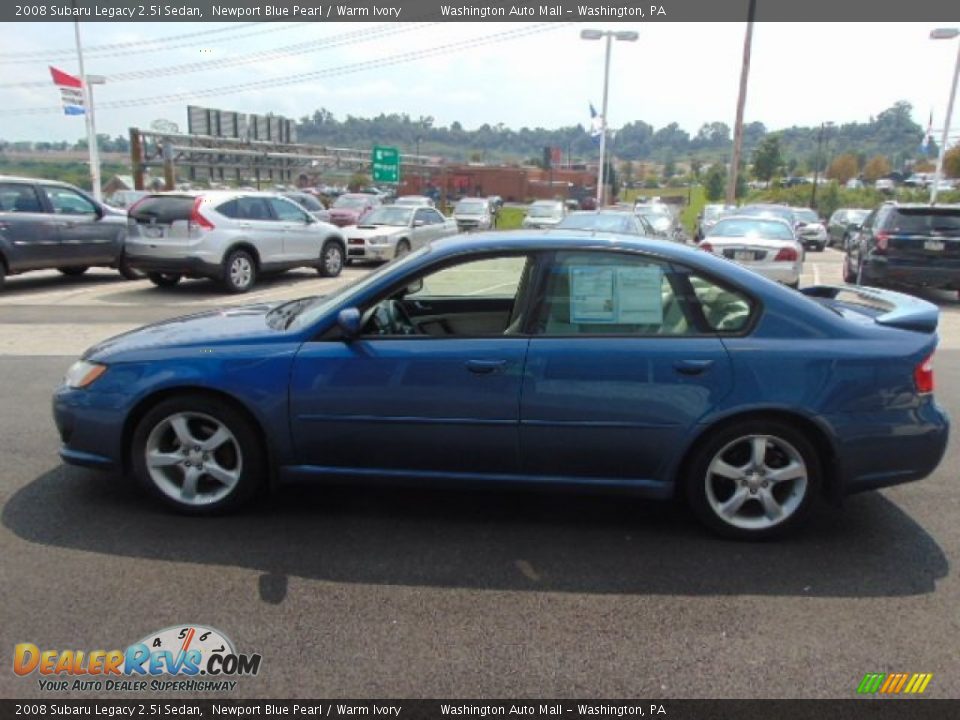 2008 Subaru Legacy 2.5i Sedan Newport Blue Pearl / Warm Ivory Photo #6