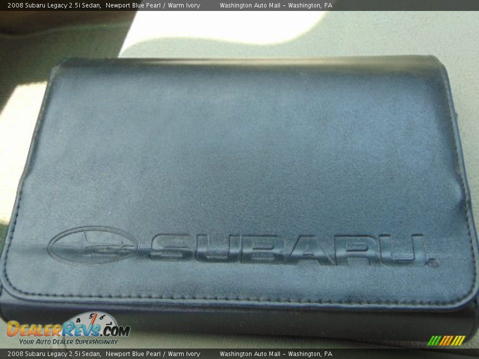2008 Subaru Legacy 2.5i Sedan Newport Blue Pearl / Warm Ivory Photo #18