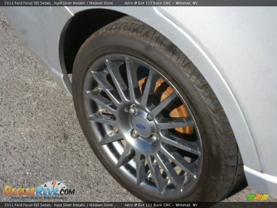 2011 Ford Focus SES Sedan Ingot Silver Metallic / Medium Stone Photo #9