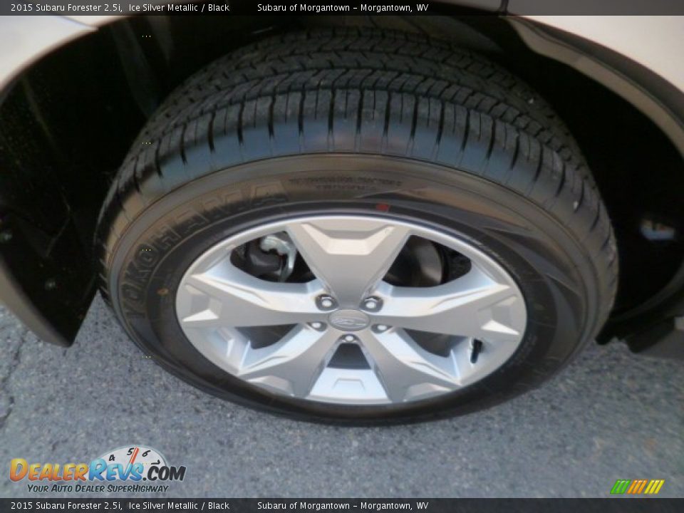 2015 Subaru Forester 2.5i Ice Silver Metallic / Black Photo #8